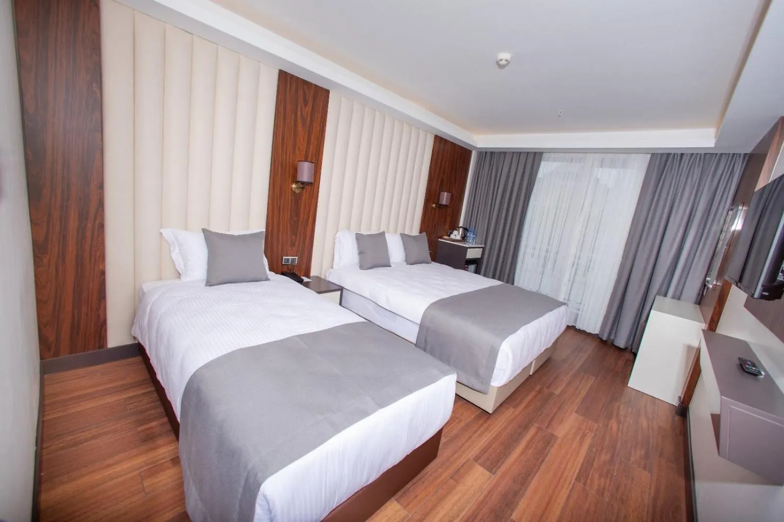 Shining Star Hotel İstanbul