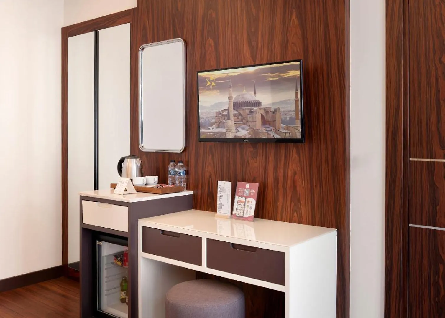 Shining Star Hotel Istanbul 0*,